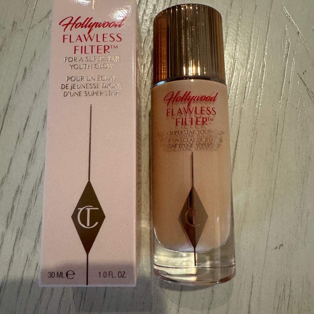 Charlotte Tilbury Flawless Filter - Soft Beige